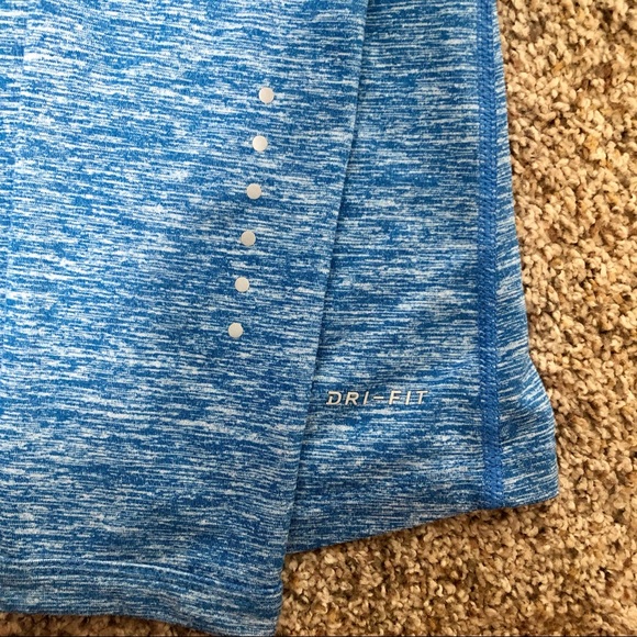 Nike Womens Size Small Heathered Blue Dri Fit Half Zip Pullover Sweatshirt Sport - Picture 6 of 8